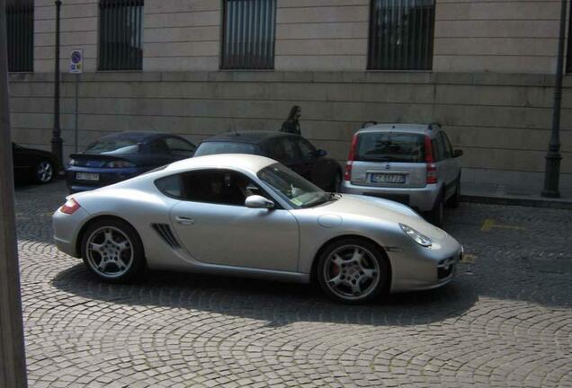 Porsche 987 Cayman S