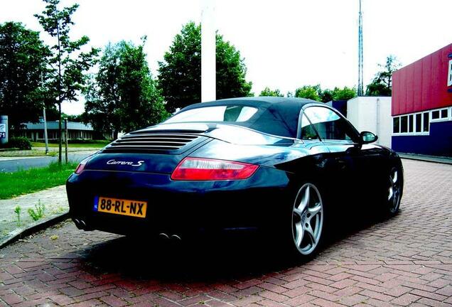 Porsche 997 Carrera S Cabriolet MkI