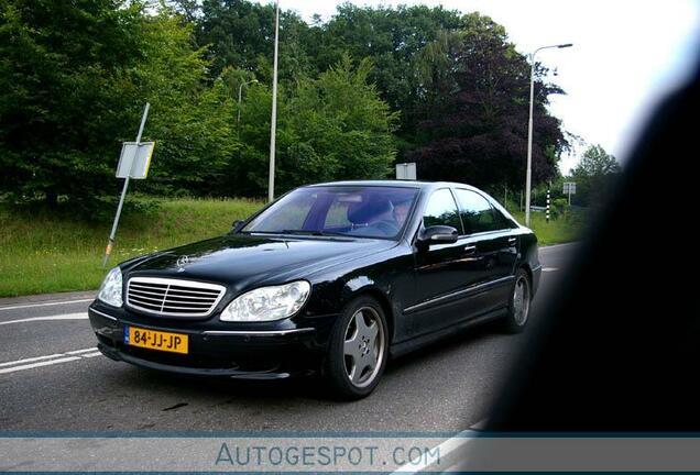 Mercedes-Benz S 55 AMG W220