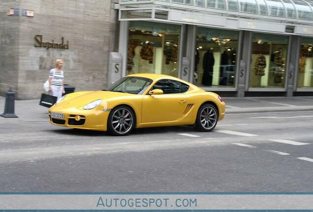 Porsche 987 Cayman S