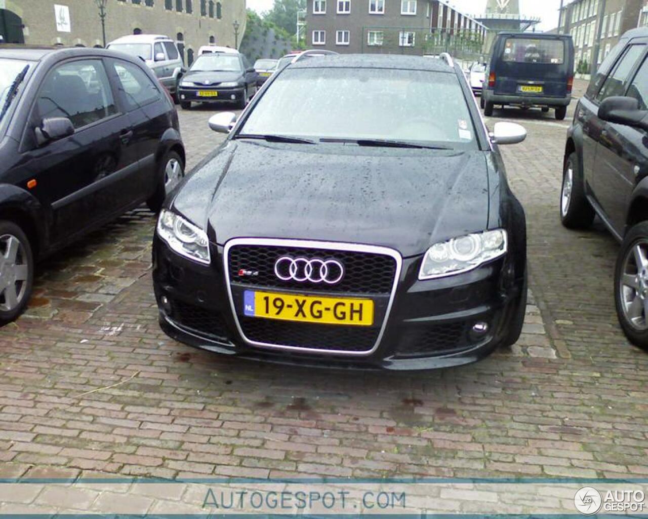 Audi RS4 Avant B7