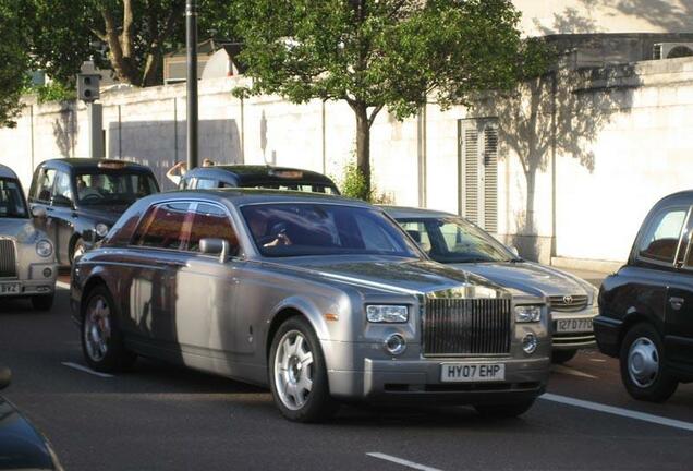 Rolls-Royce Phantom