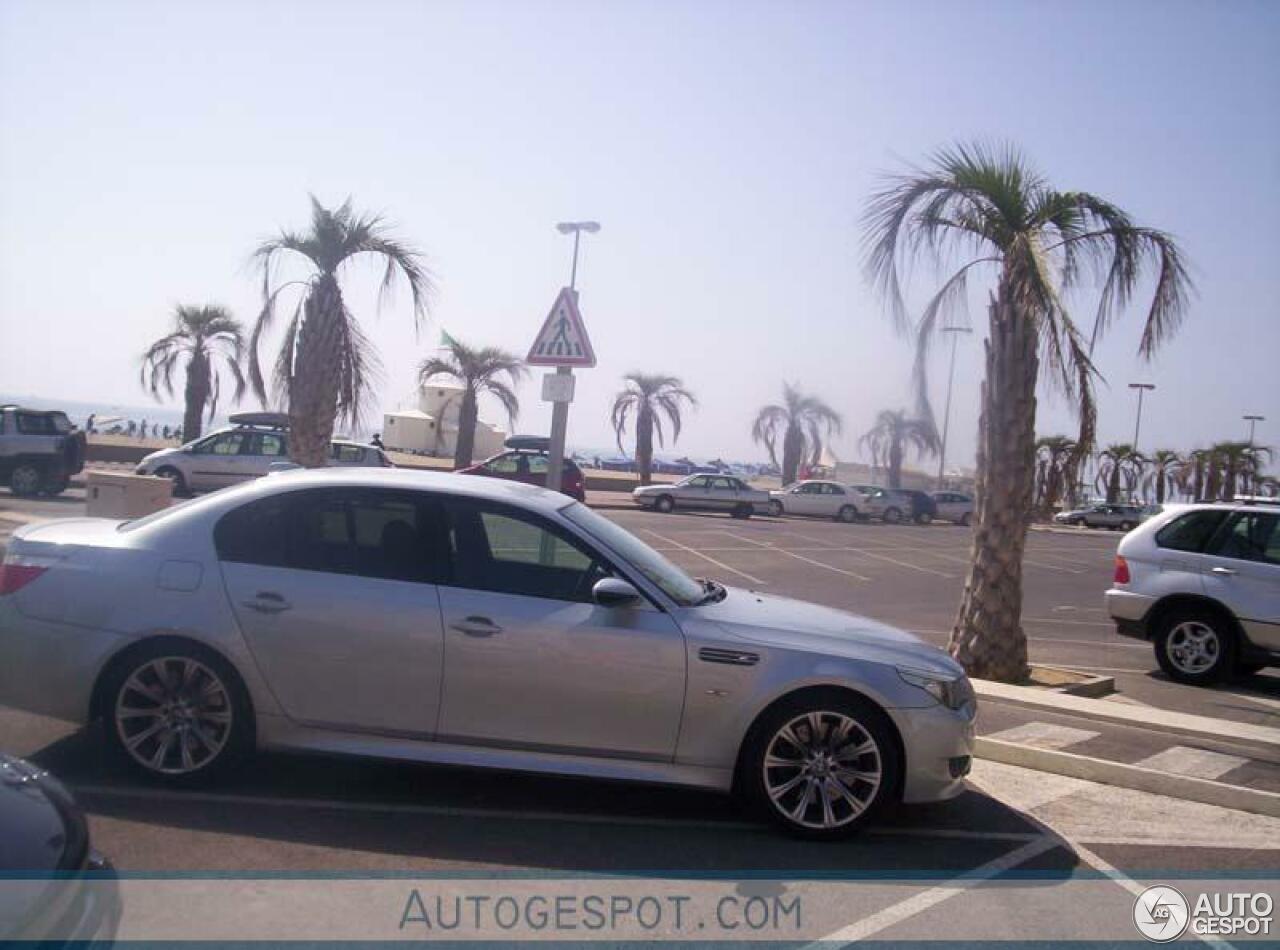 BMW M5 E60 2005