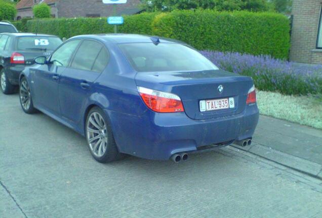 BMW M5 E60 2005