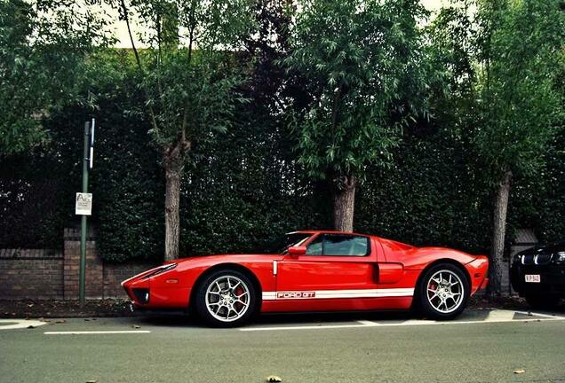 Ford GT