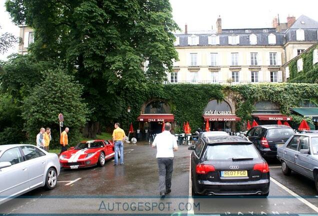 Ford GT