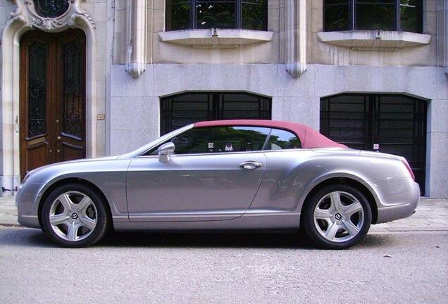 Bentley Continental GTC