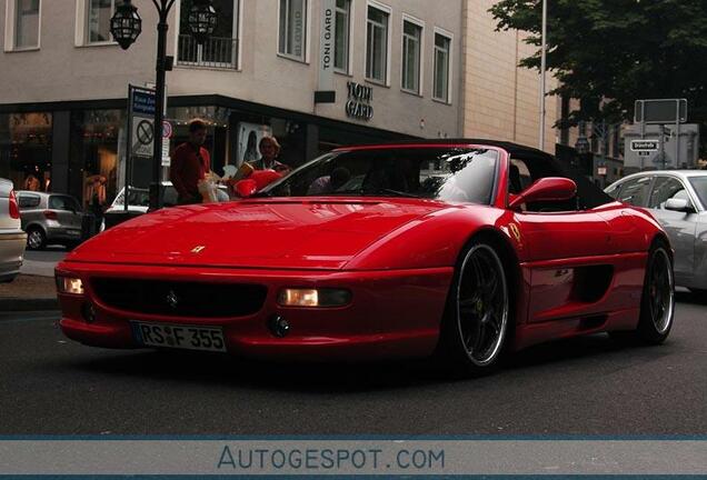 Ferrari F355 Spider