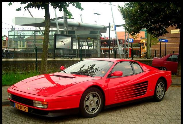 Ferrari Testarossa