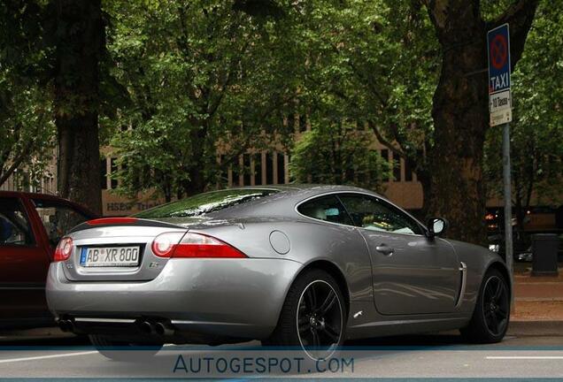 Jaguar XKR 2006