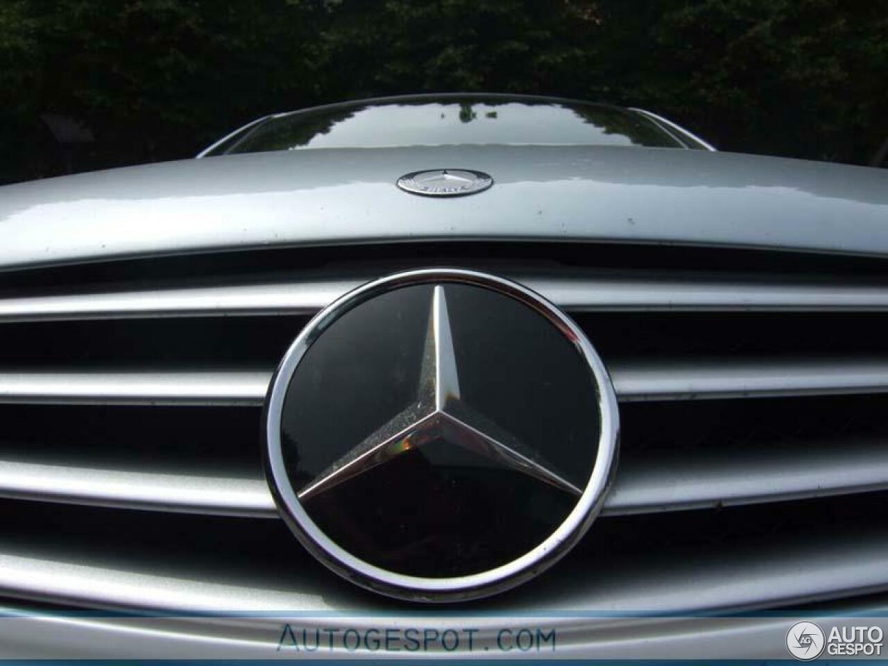 Mercedes-Benz SL 55 AMG R230