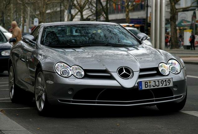 Mercedes-Benz SLR McLaren