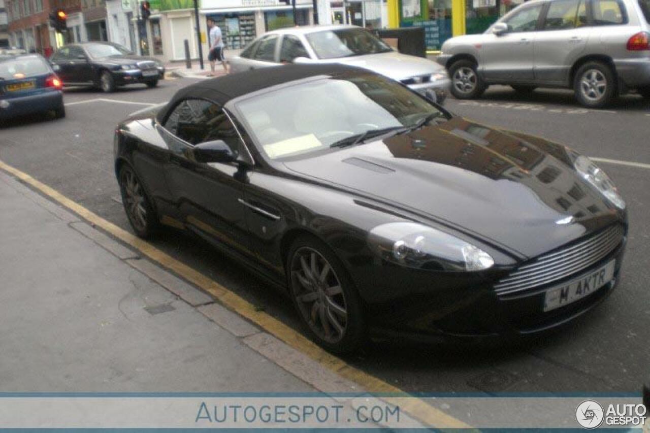 Aston Martin DB9 Volante