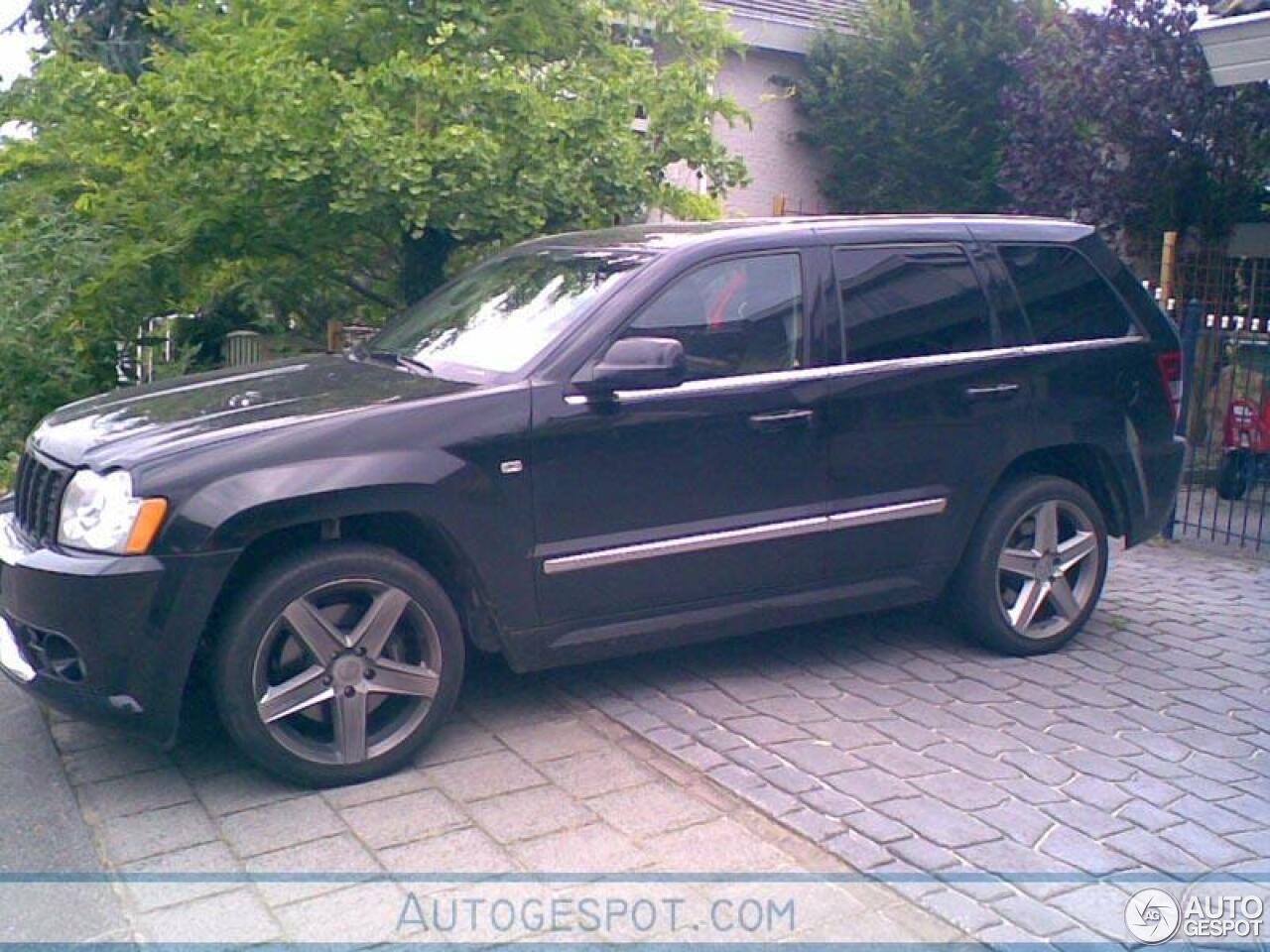 Jeep Grand Cherokee SRT-8 2005