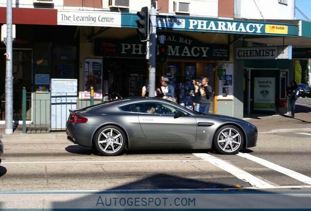 Aston Martin V8 Vantage