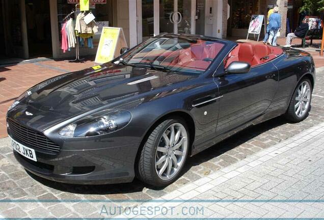 Aston Martin DB9 Volante