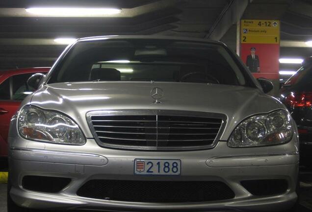 Mercedes-Benz S 55 AMG W220 Kompressor