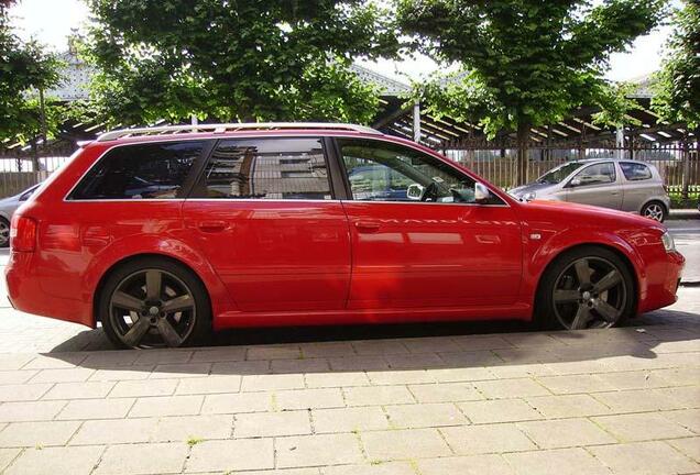 Audi RS6 Avant C5