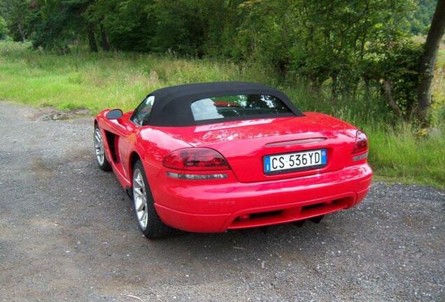 Dodge Viper SRT-10 Roadster 2003