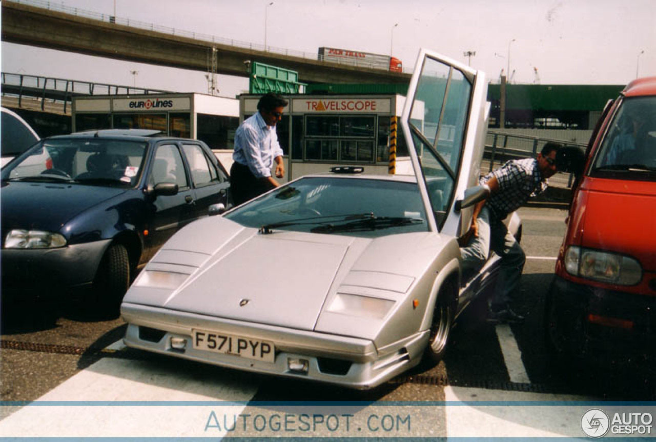 Lamborghini Countach 25th Anniversary