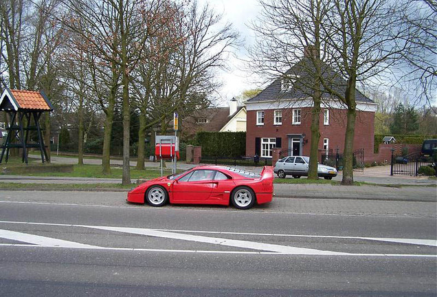 Ferrari F40