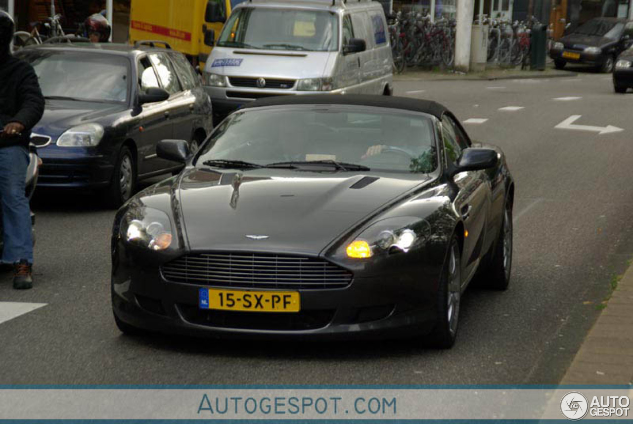 Aston Martin DB9 Volante