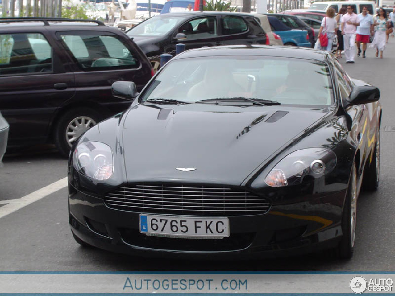 Aston Martin DB9