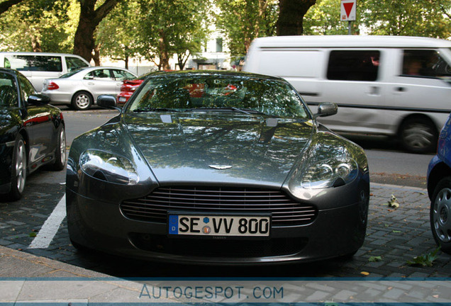 Aston Martin V8 Vantage