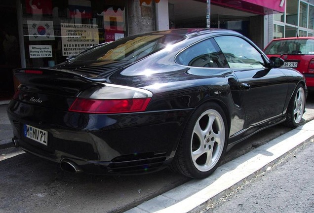 Porsche 996 Turbo