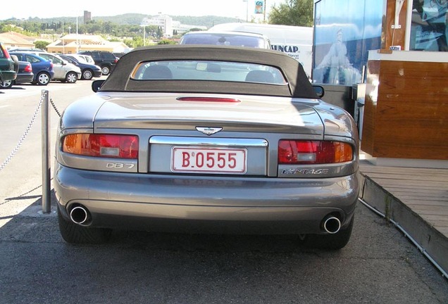 Aston Martin DB7 Vantage Volante