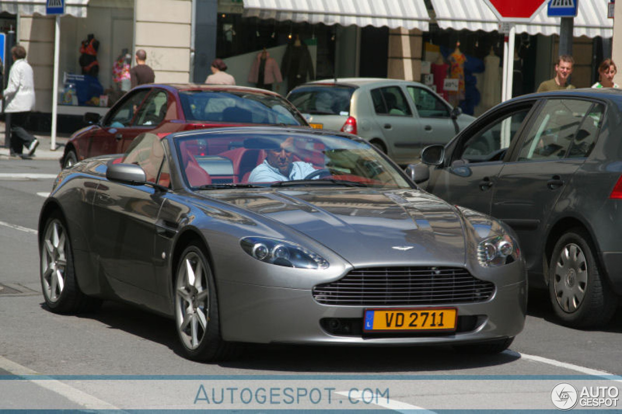 Aston Martin V8 Vantage Roadster