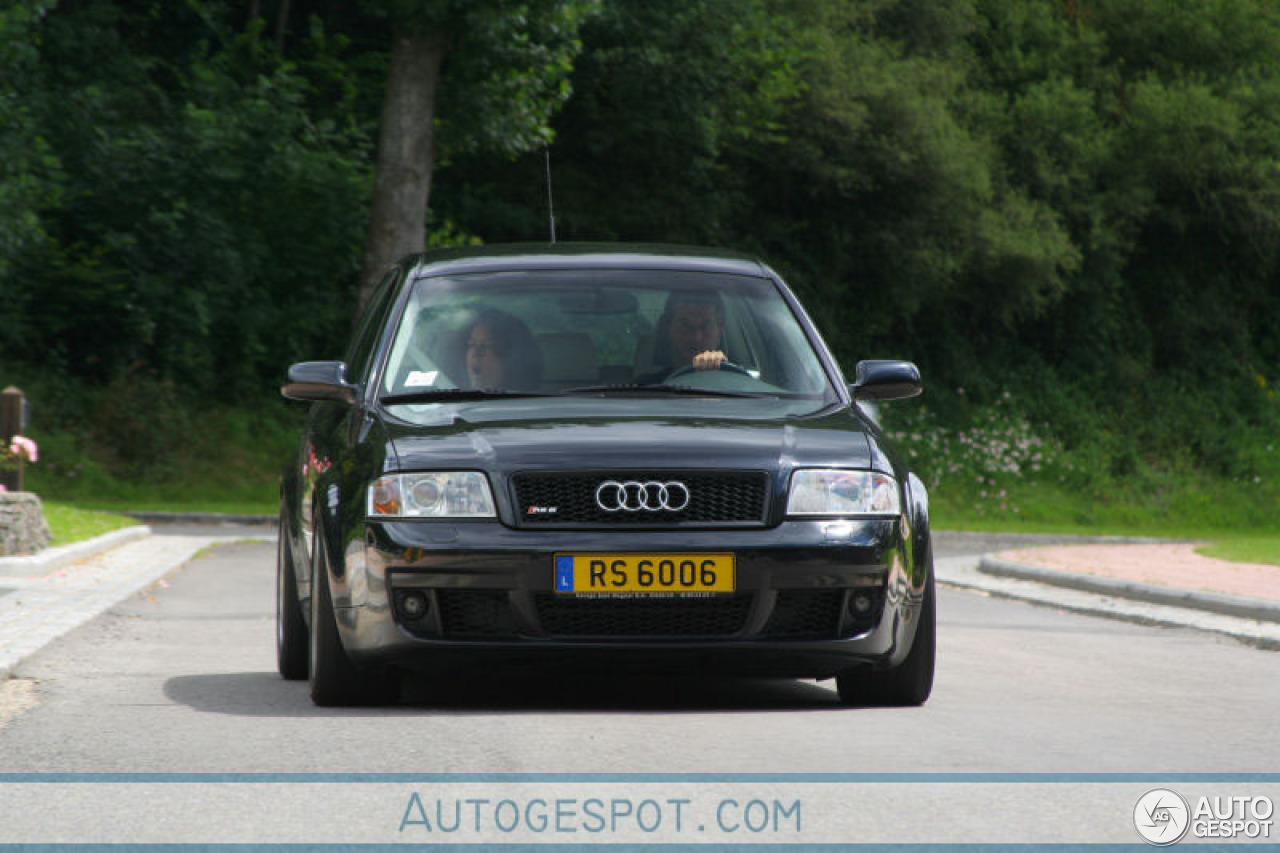 Audi RS6 Avant C5