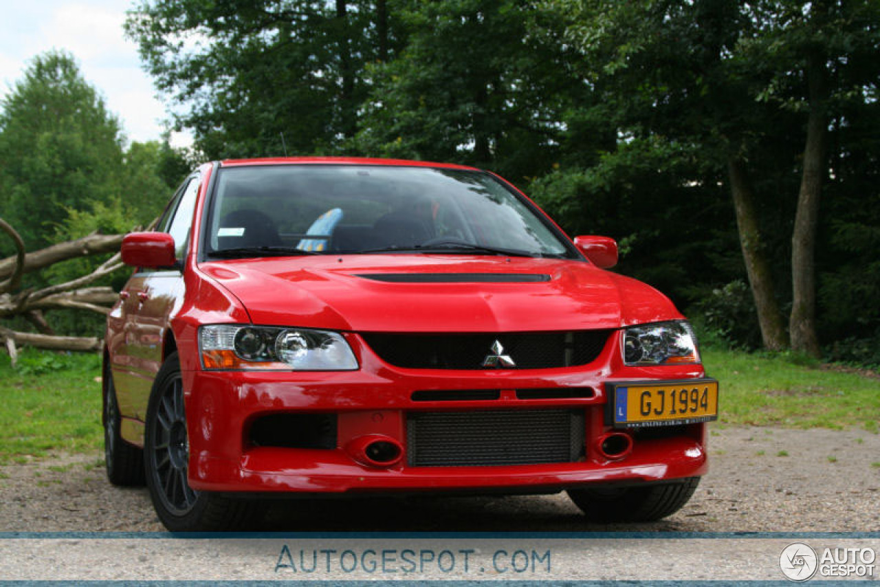 Mitsubishi Lancer Evolution IX