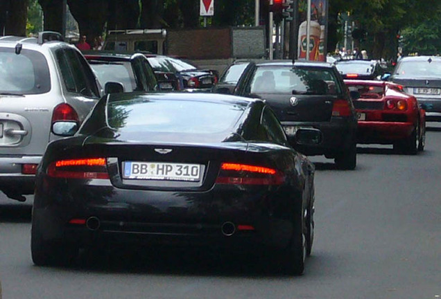 Aston Martin DB9