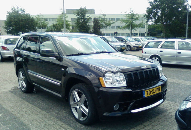 Jeep Grand Cherokee SRT-8 2005