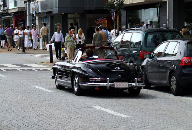 Mercedes-Benz 300SL Roadster