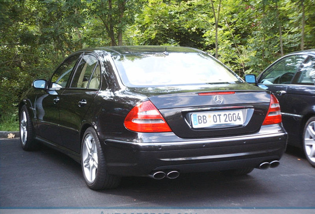 Mercedes-Benz E 55 AMG