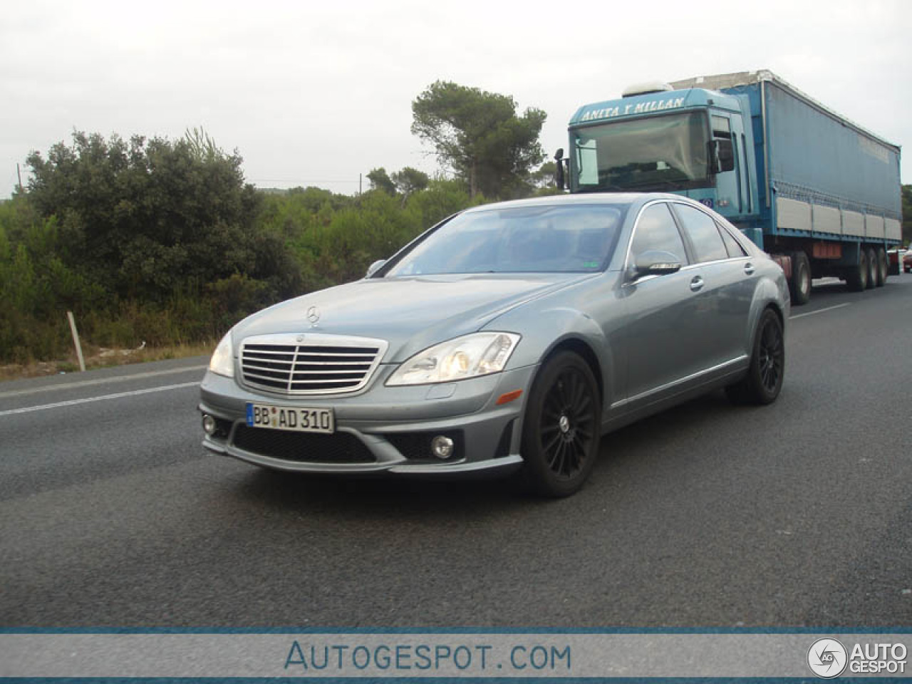 Mercedes-Benz S 63 AMG W221