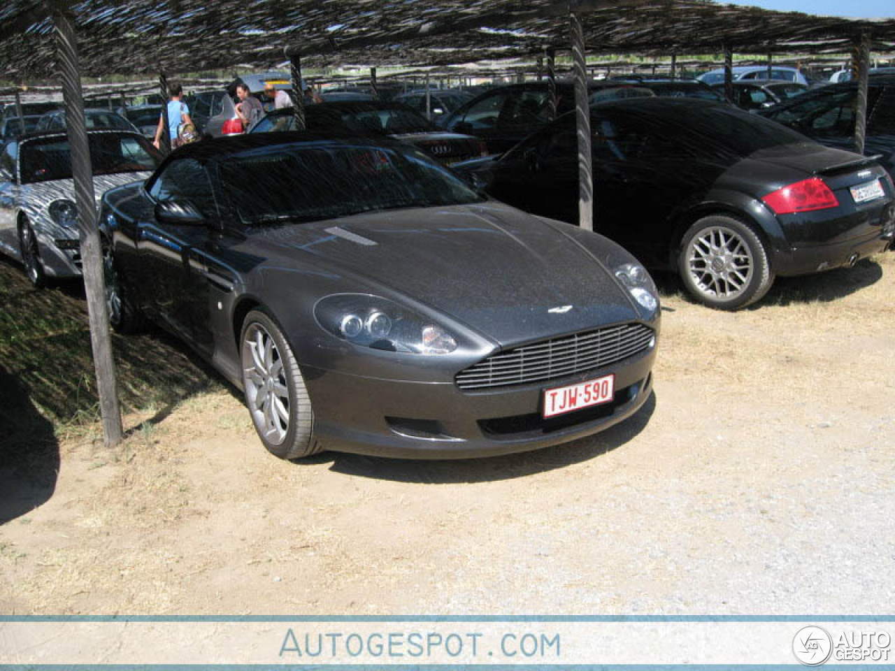 Aston Martin DB9 Volante