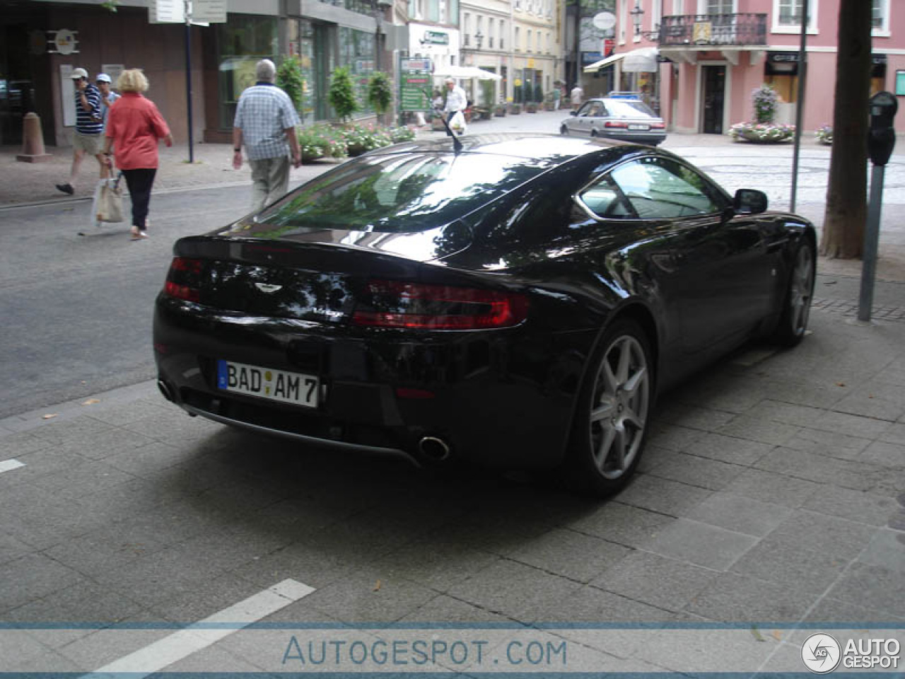 Aston Martin V8 Vantage