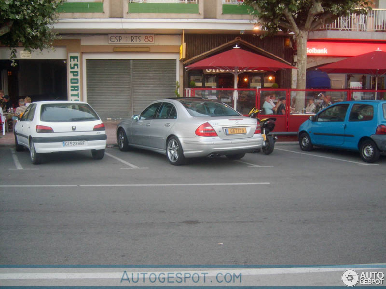 Mercedes-Benz E 55 AMG