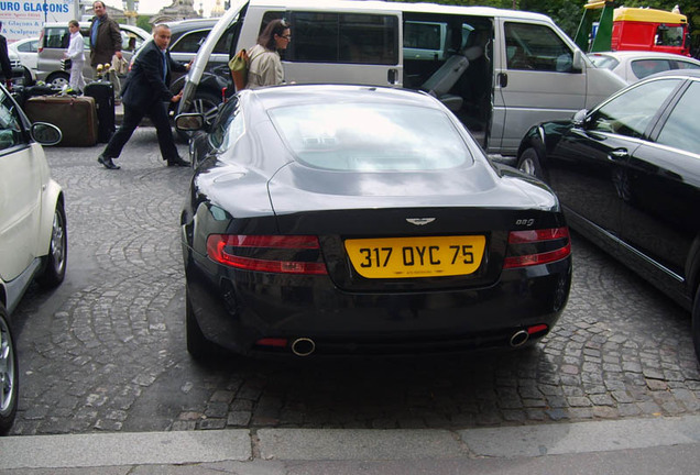 Aston Martin DB9