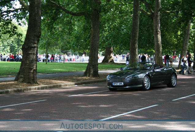 Aston Martin DB9 Volante