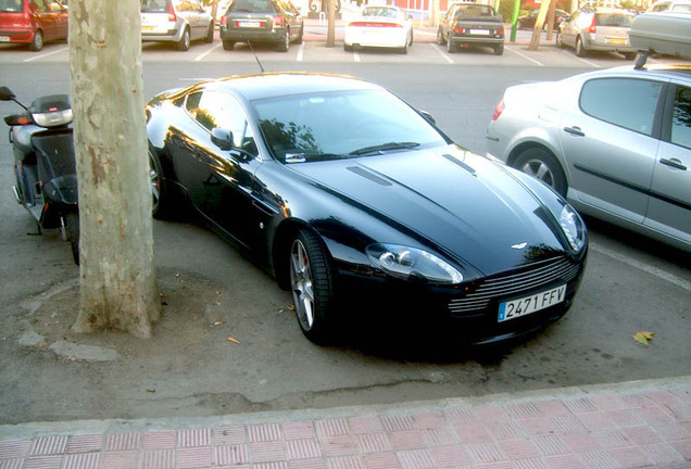 Aston Martin V8 Vantage