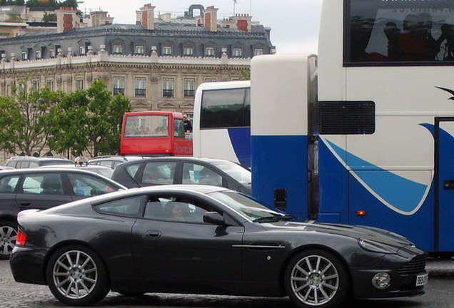 Aston Martin Vanquish S