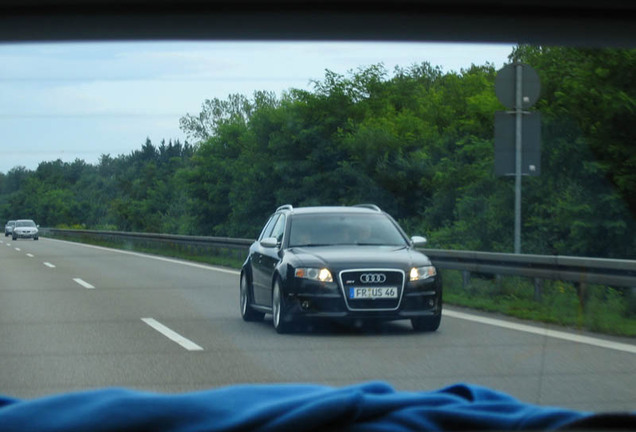 Audi RS4 Avant B7