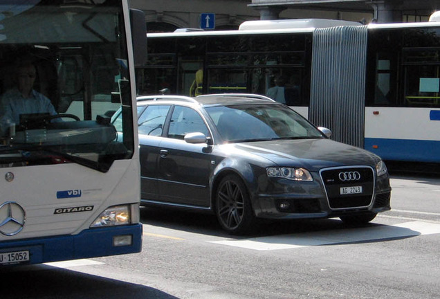 Audi RS4 Avant B7