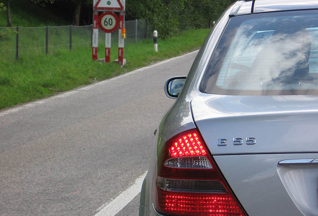 Mercedes-Benz E 55 AMG