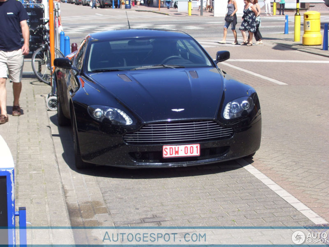 Aston Martin V8 Vantage