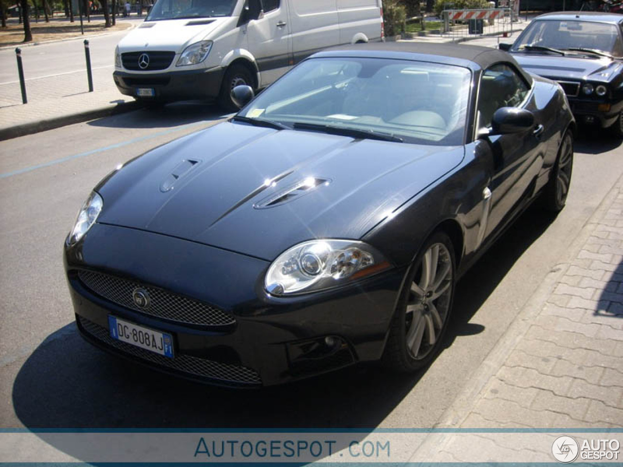 Jaguar XKR Convertible 2006